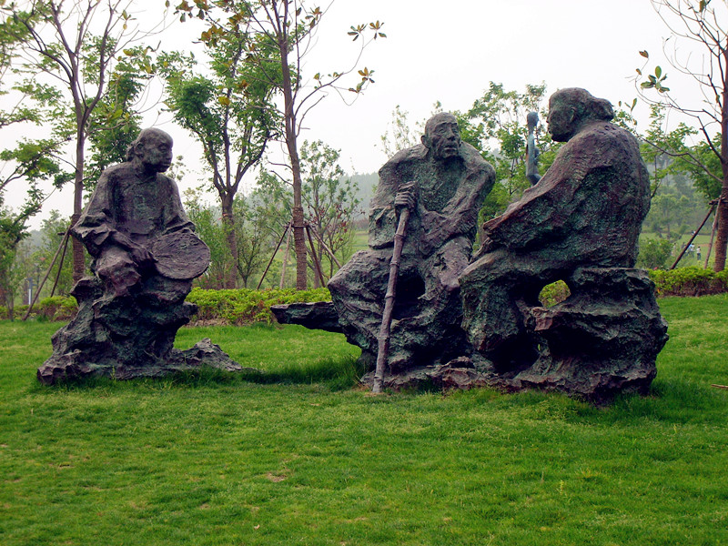 岁月悄悄的流逝,似乎时间约来约短,纷乱记意再也理不出头序,三二老人啇量如何留下时光。